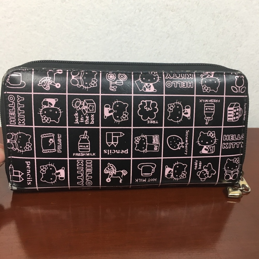 Hello Kitty Black Pink Zippered Wallet Clutch Bag